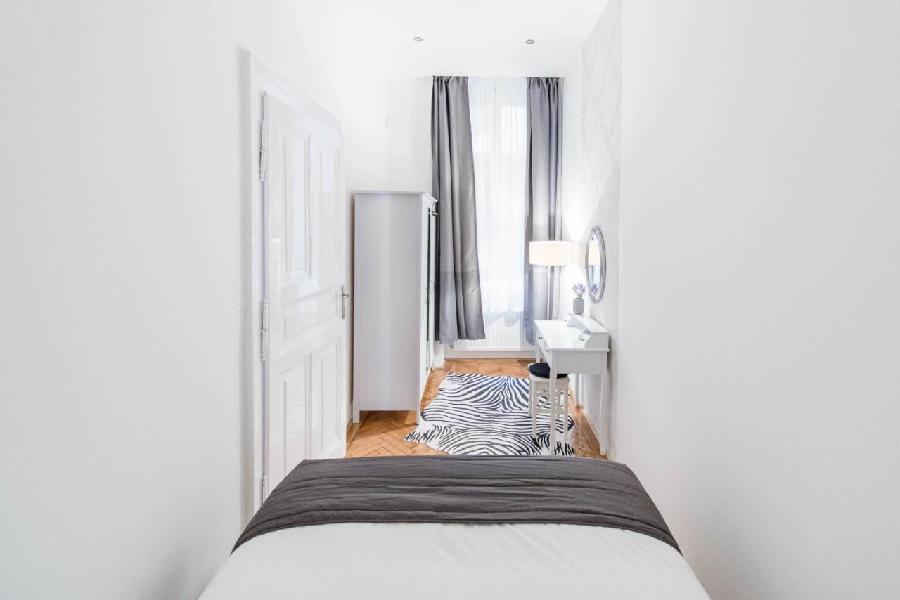 Dominik Apartment Budapest Exterior photo